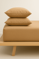 „Кафе“ Долен чаршаф с ластик + 2 калъфки – Памук Ранфорс – за легло 200x200 см