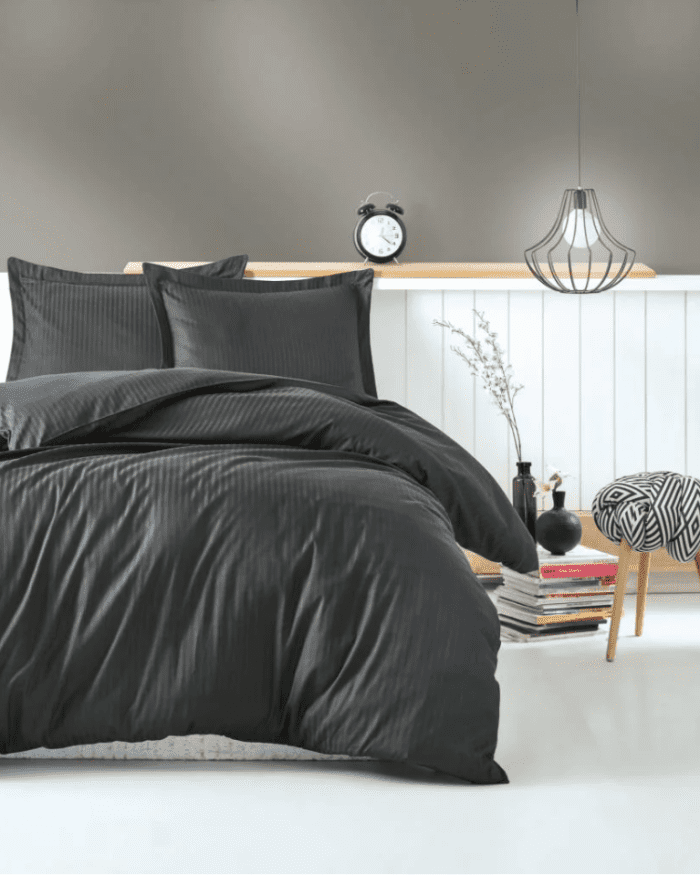 Памук сатен „Elegant Anthracite Stripes“ – 4 части – за спалня - Image 1