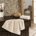 Hobby Dolce Луксозен комплект кърпи от микро памук – Кремав / Екрю – 2 броя (70×140 см и 50×90 см)