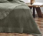 Покривало за спалня 240×260 см – 100% Памук – Waffle Texture – Pampas (Маслено светло зелено) - Image 2