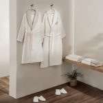 Ecocotton „Ayliz“ Луксозен семеен комплект халати от 100% органичен памук – Крем – M/L – 8 части