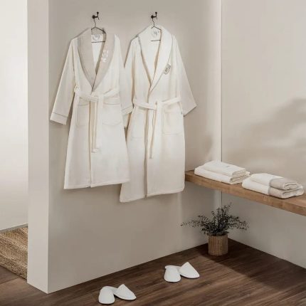 Ecocotton „Ayliz“ Луксозен семеен комплект халати от 100% органичен памук – Крем – M/L – 8 части