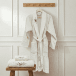 Дамски комплект за баня– халат + 2 кърпи – 100% памук – Крем