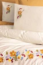 „Pamuya Hardal“ Спален комплект Памук Ранфорс – с бродерия-6 части | COTTON BOX - Image 2