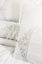 Cotton Box Спално бельо „Genny Beyaz“ Nakışlı Saten – 100% памук сатен – 6 части – за спалня - Image 2