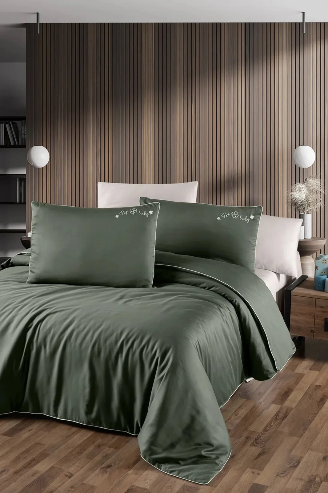 prod_b8253baf-621c-4b30-97a9-9db24082843d First Choice Спално бельо „Timeless Dark Green“ Deluxe памучен сатен – 100% памук – 6 части – за спалня с един плик - Image 1