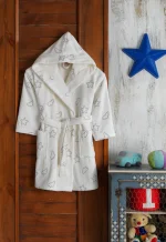 Hobby Home Cloudy – детски халат за баня с качулка и бродерия, 3–4 години