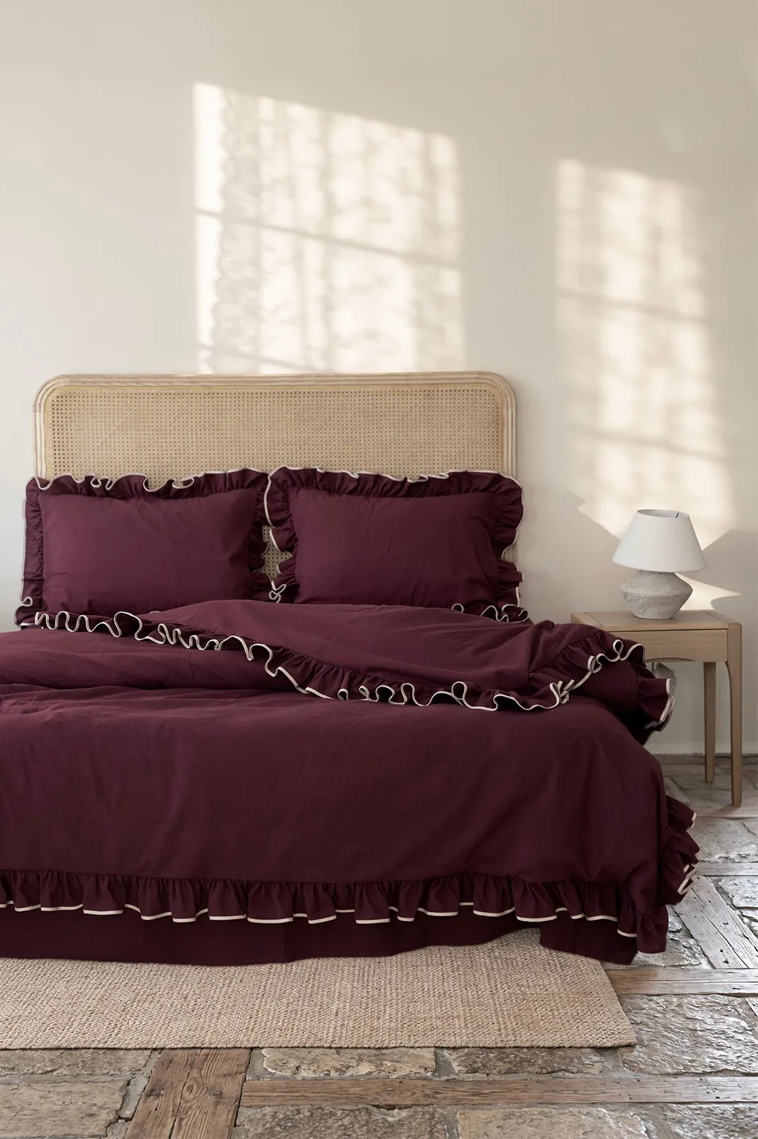 first-choice-spalno-belyo-josef-cherry-superior-flanel-100-pamuk-4-chasti-za-spalnya-1 First Choice Спално бельо „Josef Cherry“ Superior бархет – 100% памук – 4 части – за спалня - Image 1
